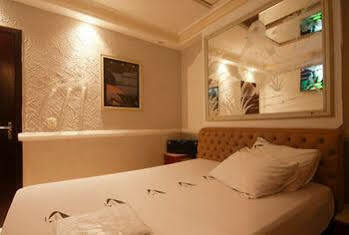 Motel Sensacao Adults Only Мауа Екстер'єр фото